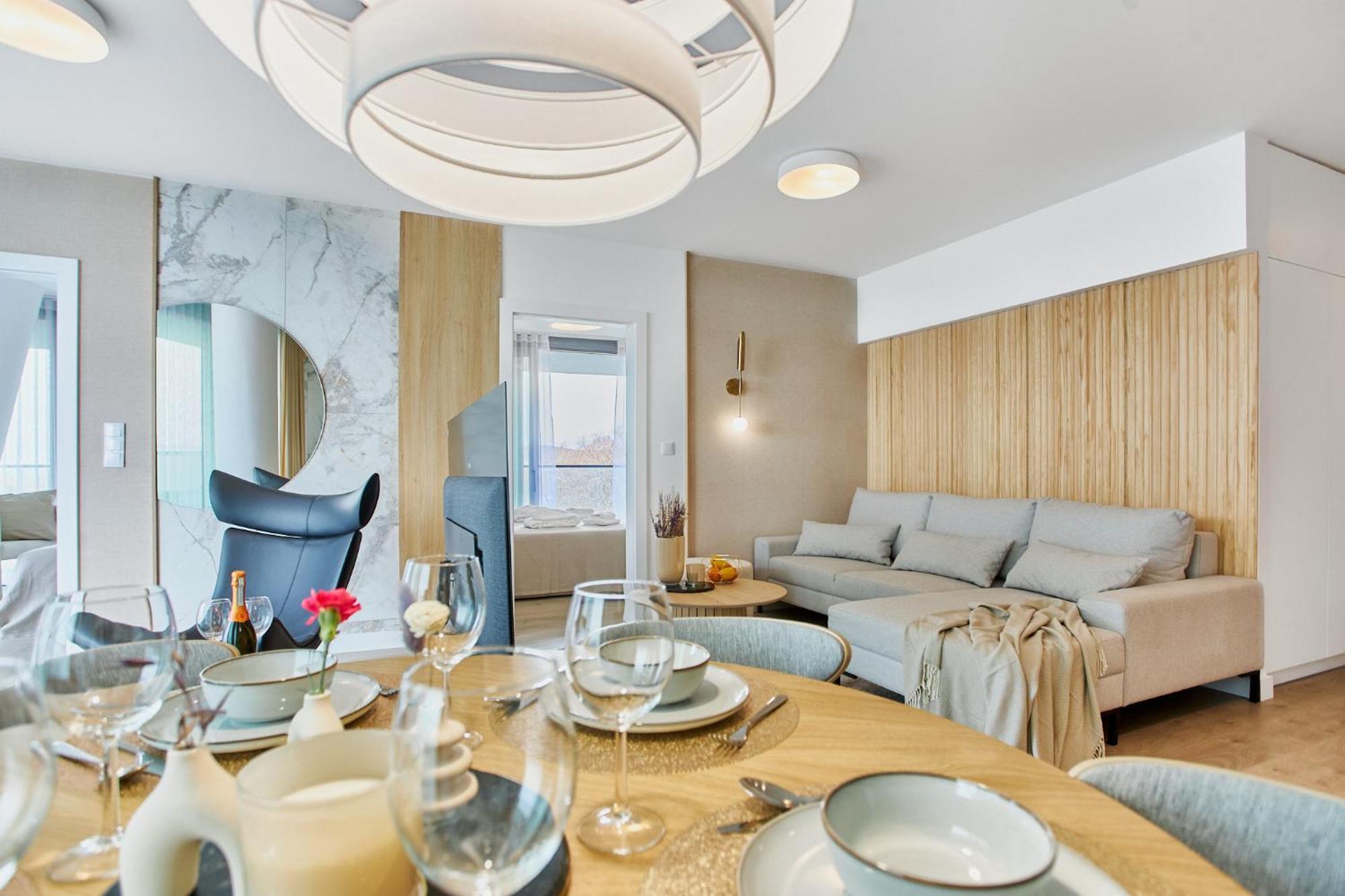 Wave Beachfront Family Apartment Miedzyzdroje Eksteriør bilde