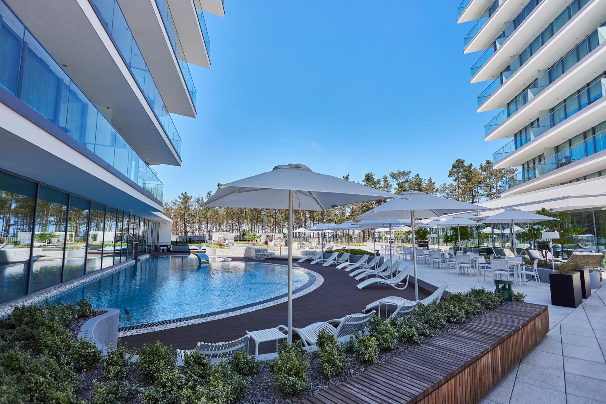 Wave Beachfront Family Apartment Miedzyzdroje Eksteriør bilde